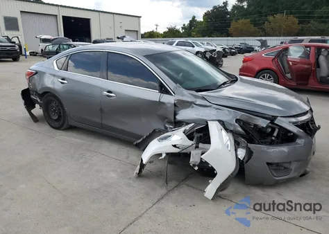 2015 Nissan Altima 2.5 из США, поврежденный, VIN 1N4AL3AP7FC414253